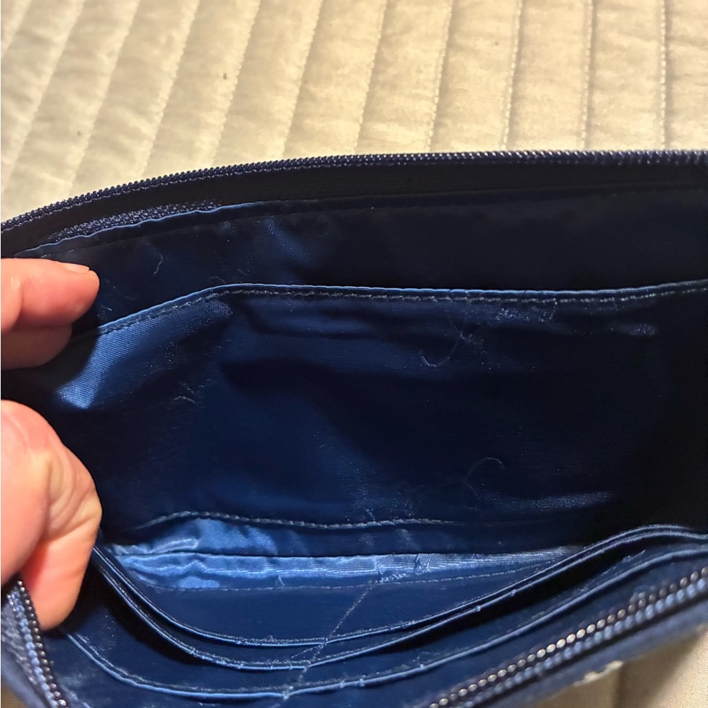 Vera Bradley Navy and White Patterned Wristlet - Picture 4 of 5